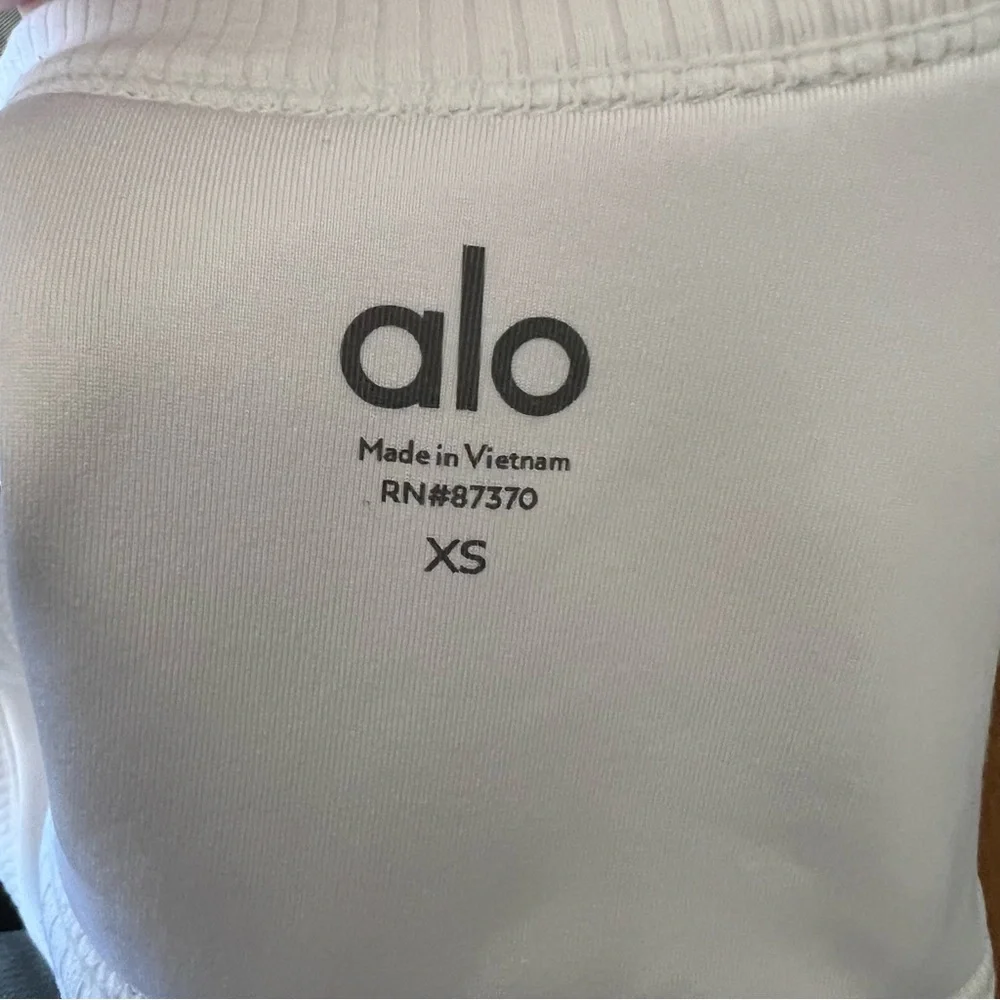 ALO Yoga Ribbed Wellness White Bra Size XS